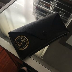 Black Ray-Ban Glasses Case